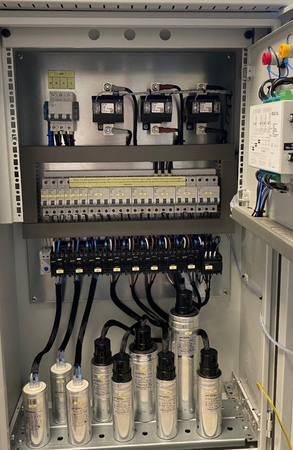 Pano çözümleri için elektrik panosu imalatı